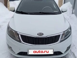 2014 Kia Rio 4-speed III, белый, 840000 рублей, вид 1