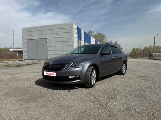2017 Skoda Octavia III (A7) Рестайлинг, серый, 1800000 рублей, вид 2