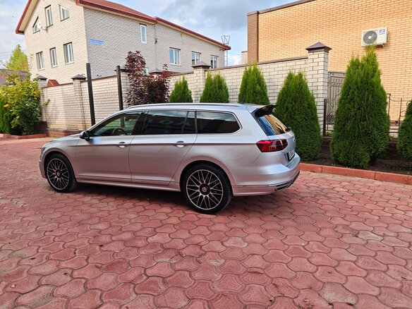2019 Volkswagen Passat B8, серый, 3400000 рублей - вид 10