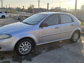 2011 Chevrolet Lacetti I, серебристый, 549000 рублей, вид 4