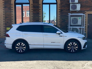 2021 Volkswagen Tiguan L II Рестайлинг (China Market), белый, 3600000 рублей, вид 4