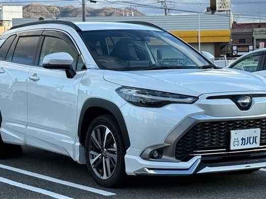 Открыть фотографии: Toyota Corolla Cross I