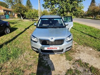 2015 Skoda Yeti I Рестайлинг, серебристый, 1150000 рублей, вид 2