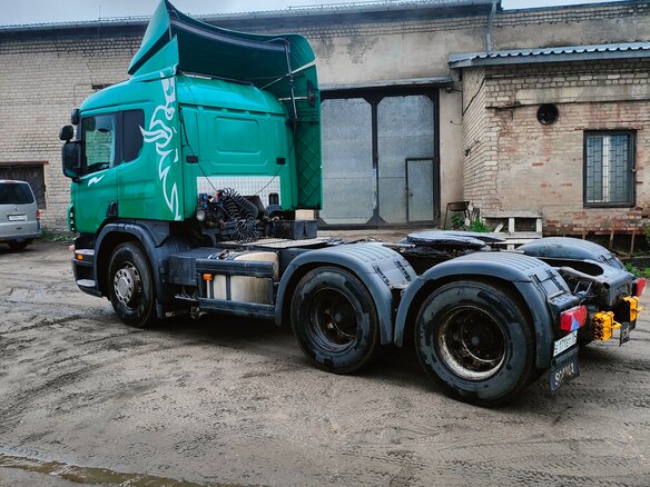2011 Scania P-series, зелёный, 3000000 рублей - вид 3