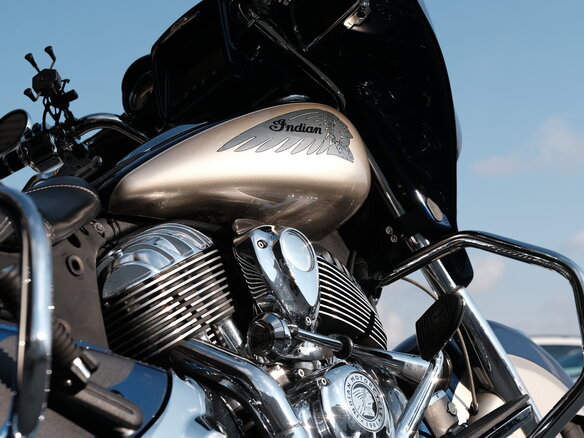 2018 Indian Chieftain, синий, 1475000 рублей - вид 21