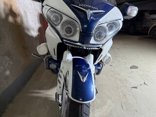2012 Honda GL 1800 Gold Wing, белый, 1400000 рублей, вид 3
