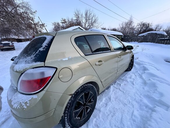2004 Opel Astra H, золотистый, 280000 рублей - вид 2