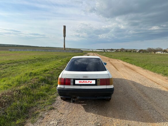 1987 Audi 80 IV (B3), белый - вид 2