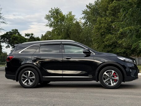 2019 Kia Sorento III Prime Рестайлинг, чёрный, 2650000 рублей, вид 2