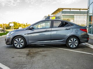 2011 Hyundai Solaris I, серый, 888000 рублей, вид 4