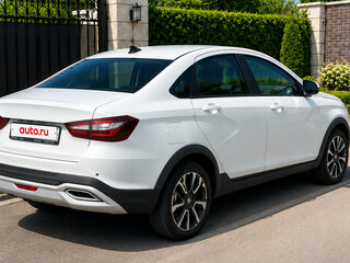 2023 Lada (ВАЗ) Vesta Cross I Рестайлинг (NG), белый, 1349000 рублей, вид 4