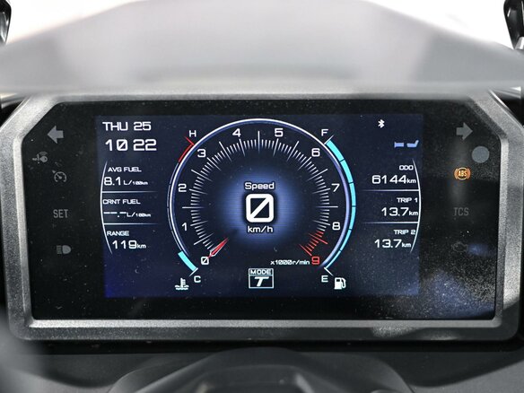 2024 Yamaha TMAX, чёрный, 1389000 рублей - вид 8