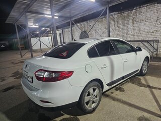 2012 Renault Fluence I, белый, 690000 рублей, вид 3