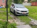 2018 Kia Ceed II Рестайлинг, серебристый, 1550000 рублей - вид 1