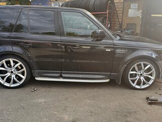 2012 Land Rover Range Rover Sport I Рестайлинг, чёрный, 2250000 рублей, вид 3