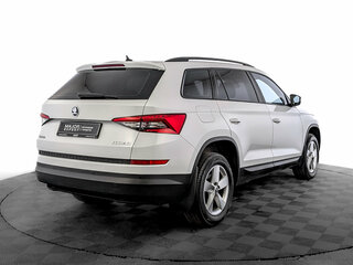 2019 Skoda Kodiaq I, белый, 1890000 рублей, вид 5