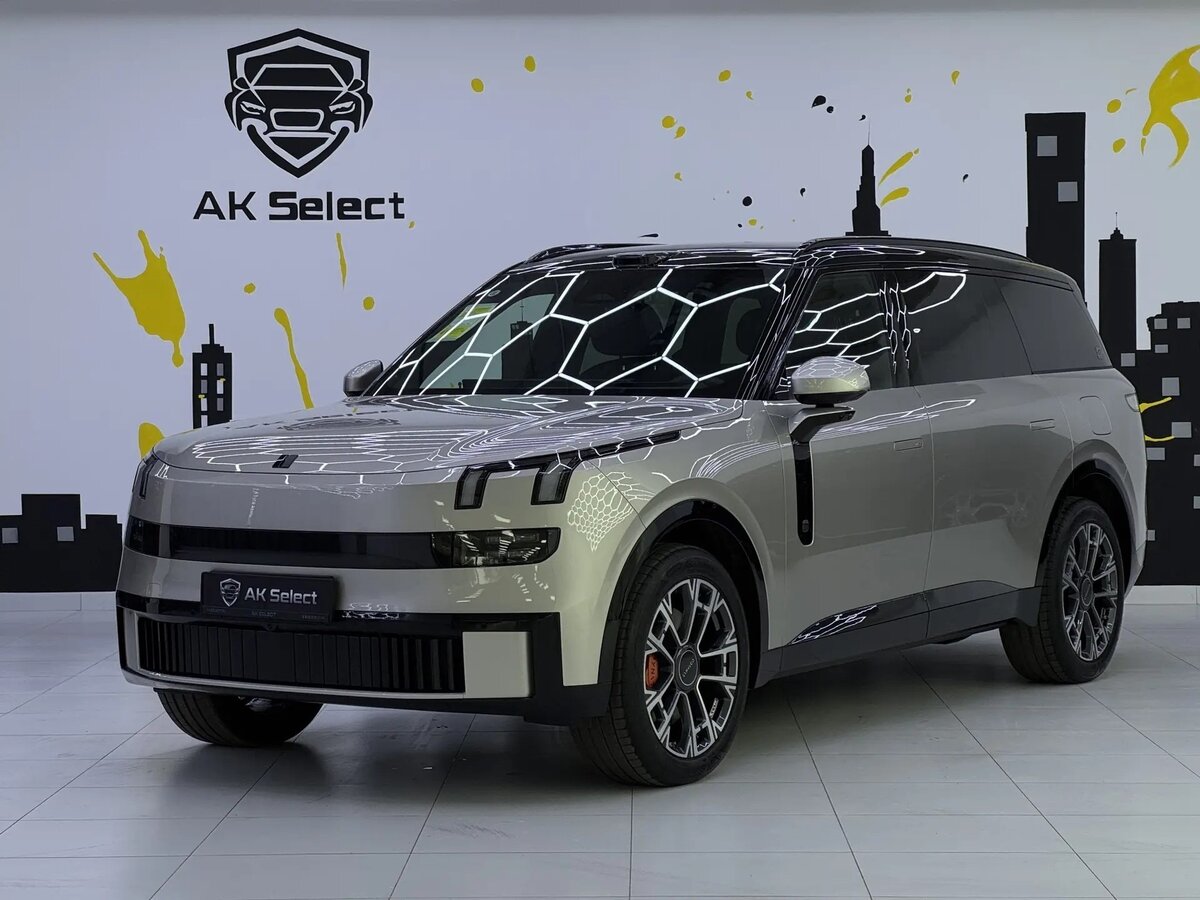 Открыть фотографии: Lynk & Co 900