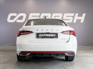 2022 Skoda Octavia IV (A8), белый, 2520000 рублей, вид 4