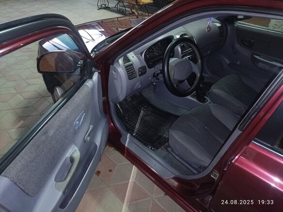 2008 Hyundai Accent ТагАЗ II, красный, 430000 рублей - вид 6