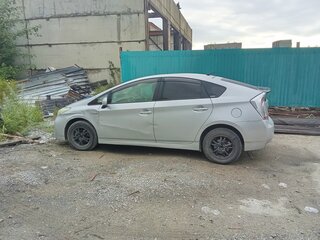 2012 Toyota Prius III Рестайлинг (XW30), серый, 1000000 рублей, вид 5