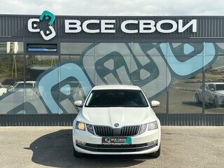 2018 Skoda Octavia III (A7) Рестайлинг, белый, 1547000 рублей, вид 5