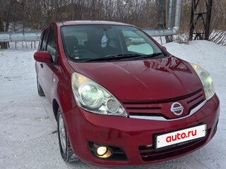 2010 Nissan Note I Рестайлинг, красный, 600000 рублей, вид 3