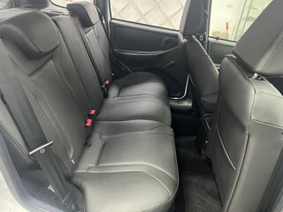 2026 Lada (ВАЗ) Niva Travel I Рестайлинг, белый, 1927900 рублей, вид 5