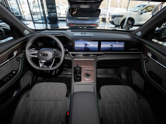 2026 Geely Monjaro I Рестайлинг, чёрный, 4954990 рублей - вид 15