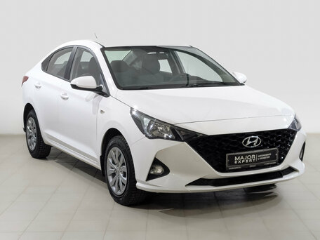 2022 Hyundai Solaris II Рестайлинг, белый, 1560000 рублей, вид 3