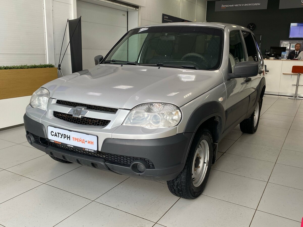 Открыть фотографии: Chevrolet Niva I Рестайлинг