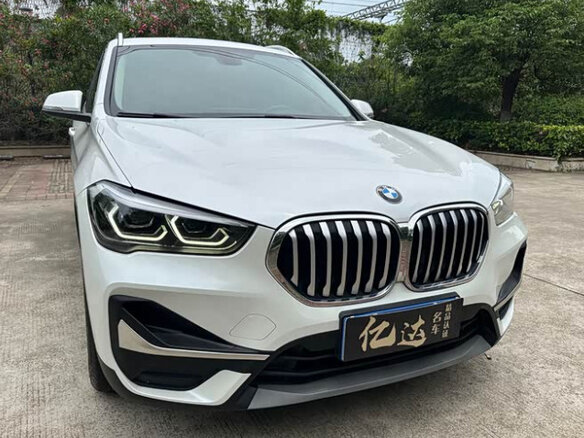 2021 BMW X1 20Li sDrive II (F48) Рестайлинг, белый - вид 8