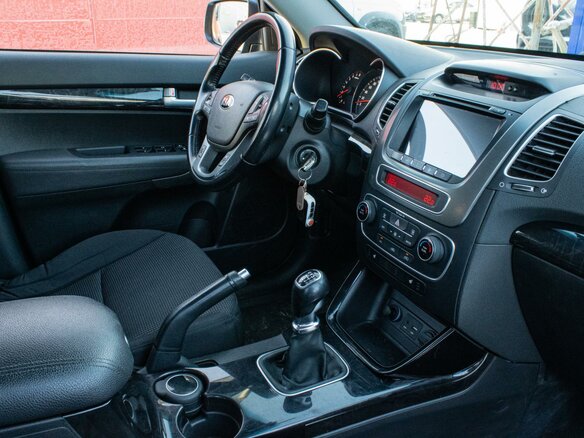 2018 Kia Sorento II Рестайлинг, чёрный, 2109000 рублей - вид 13