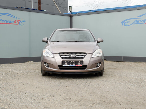 2008 Kia Ceed I, бежевый - вид 5