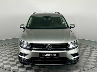 2020 Volkswagen Tiguan II, серый, 2090000 рублей, вид 3