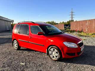 2012 Skoda Roomster I Рестайлинг, красный, 650000 рублей, вид 3