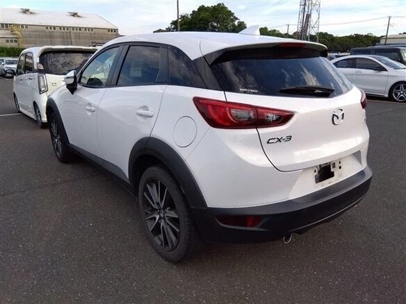 2016 Mazda CX-3 I, белый, 850000 рублей - вид 2