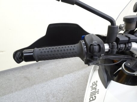 2015 Aprilia ETV 1200 Caponord, белый, 670000 рублей, вид 5