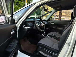2023 Honda Fit Crosstar IV Рестайлинг, белый, 1213111 рублей, вид 4