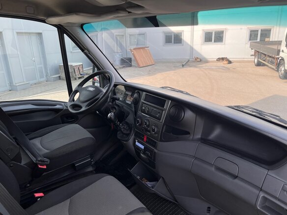 2013 Iveco Daily, белый, 2100000 рублей - вид 26