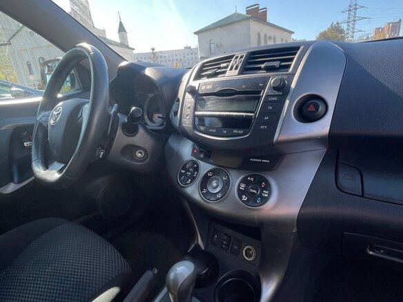2011 Toyota RAV4 III (XA30) Рестайлинг, белый, 1175000 рублей - вид 15