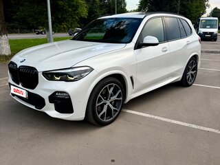 2018 BMW X5 30d IV (G05/G18), белый, 4800000 рублей, вид 2