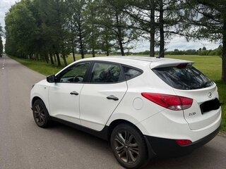 2014 Hyundai ix35 I Рестайлинг, белый, 1150000 рублей, вид 4
