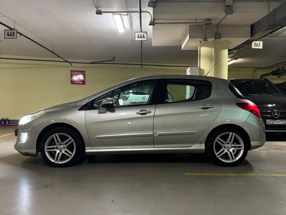 2008 Peugeot 308 I, серый, 420000 рублей - вид 5
