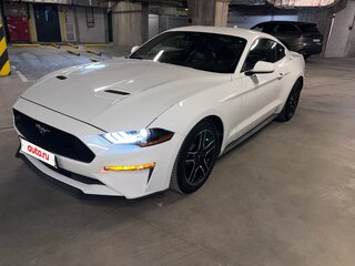2023 Ford Mustang VI Рестайлинг, белый, 3700000 рублей, вид 3