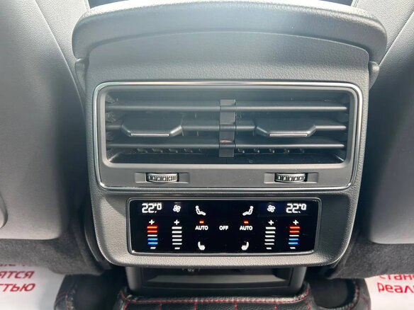 2020 Audi Q7 45 TDI II (4M) Рестайлинг, белый, 6950000 рублей - вид 17