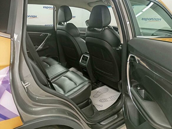 2023 Geely Atlas Pro, чёрный, 1320900 рублей - вид 15