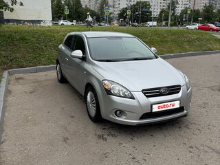 2009 Kia Ceed I, серебристый, 440000 рублей, вид 2