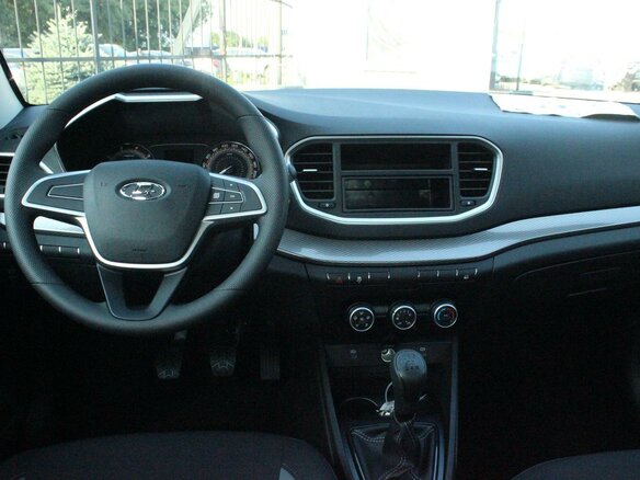 2026 Lada (ВАЗ) Vesta I Рестайлинг (NG), белый, 1581000 рублей - вид 5