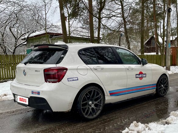 2013 BMW 1 серии 116i II (F20/F21), белый, 1250000 рублей - вид 6