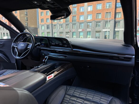 2021 Cadillac Escalade V, чёрный, 8990000 рублей - вид 12